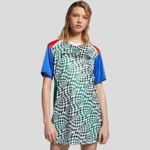Nike Sports Jersey Shirt Dress Womens Small Multi Swoosh Soccer Gameday Athletic